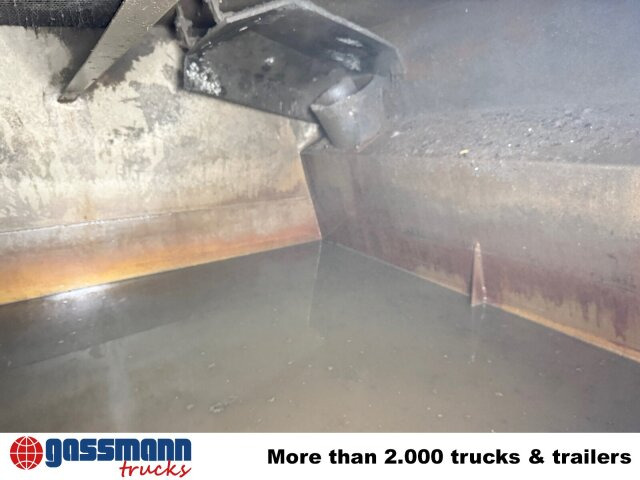 Mercedes-Benz Axor 1829 4x2, Zweiweg Z200, Kehrmaschine Faun - Kehrmaschine: das Bild 4 Mercedes-Benz Axor 1829 4x2, Zweiweg Z200, Kehrmaschine Faun - Kehrmaschine: das Bild 4