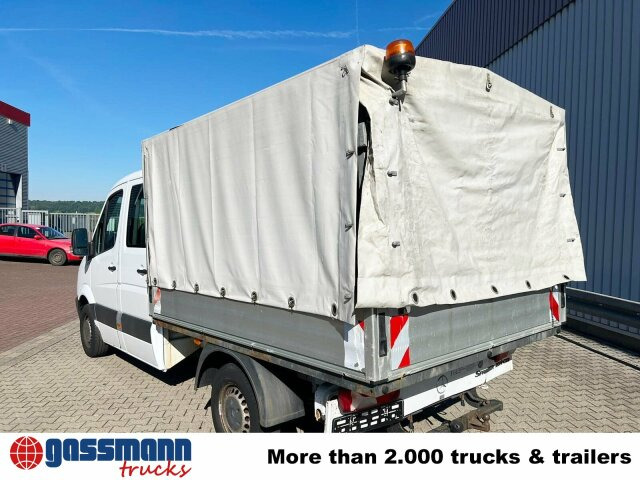 Pritsche Transporter, Transporter mit Doppelkabine Mercedes-Benz Sprinter 209 CDI 4x2 Doka: das Bild 10