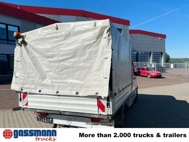 Pritsche Transporter, Transporter mit Doppelkabine Mercedes-Benz Sprinter 209 CDI 4x2 Doka: das Bild 9