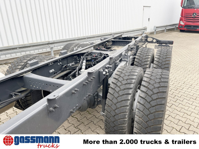 Renault C 480 8x4, Kran 15-35m/t - Abrollkipper, Autokran: das Bild 2 Renault C 480 8x4, Kran 15-35m/t - Abrollkipper, Autokran: das Bild 2