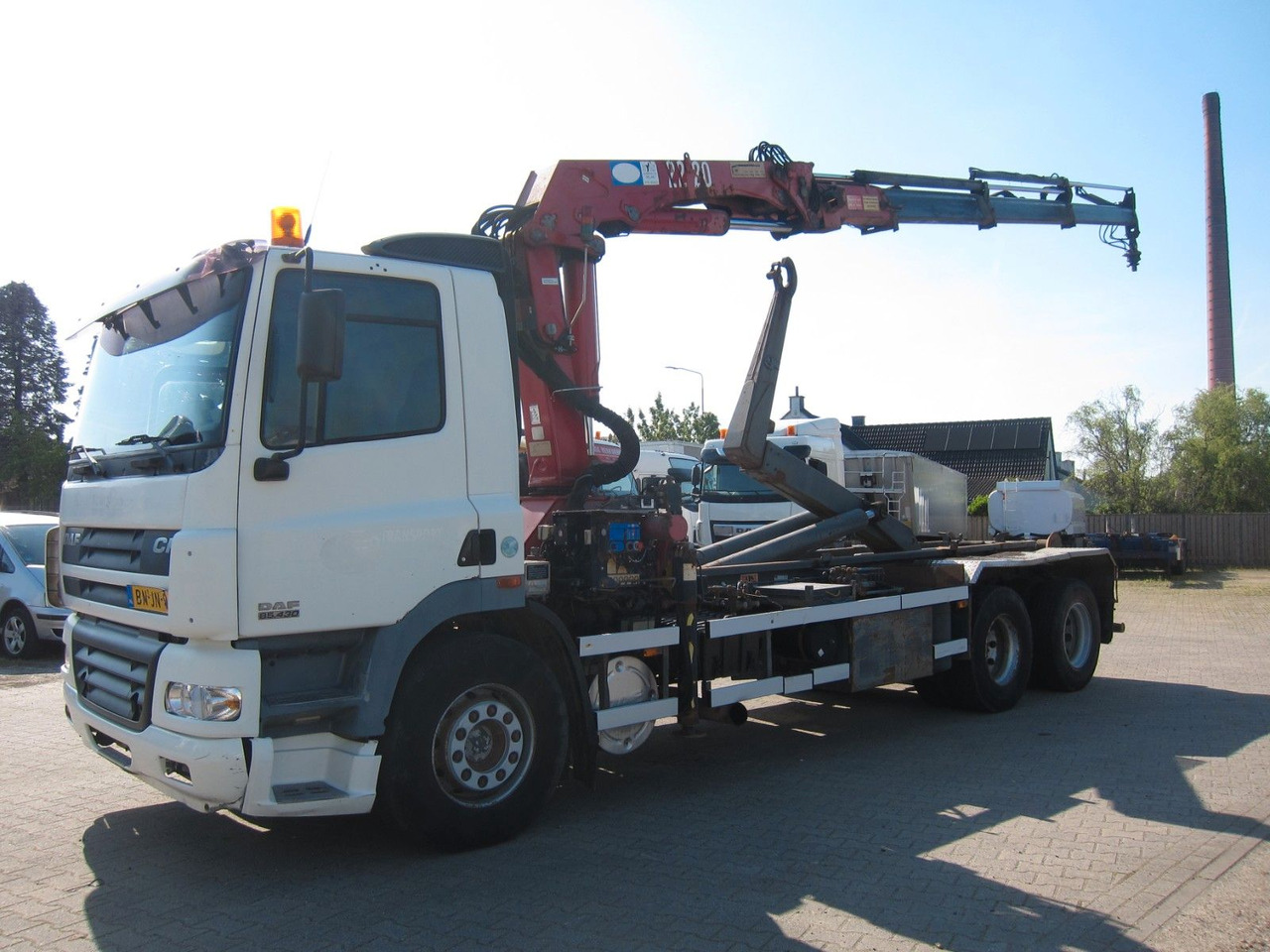 DAF CF 85 480 6x2 HMF 2220 3xhydr Remote Manual E3 - Abrollkipper, Autokran: das Bild 2 DAF CF 85 480 6x2 HMF 2220 3xhydr Remote Manual E3 - Abrollkipper, Autokran: das Bild 2