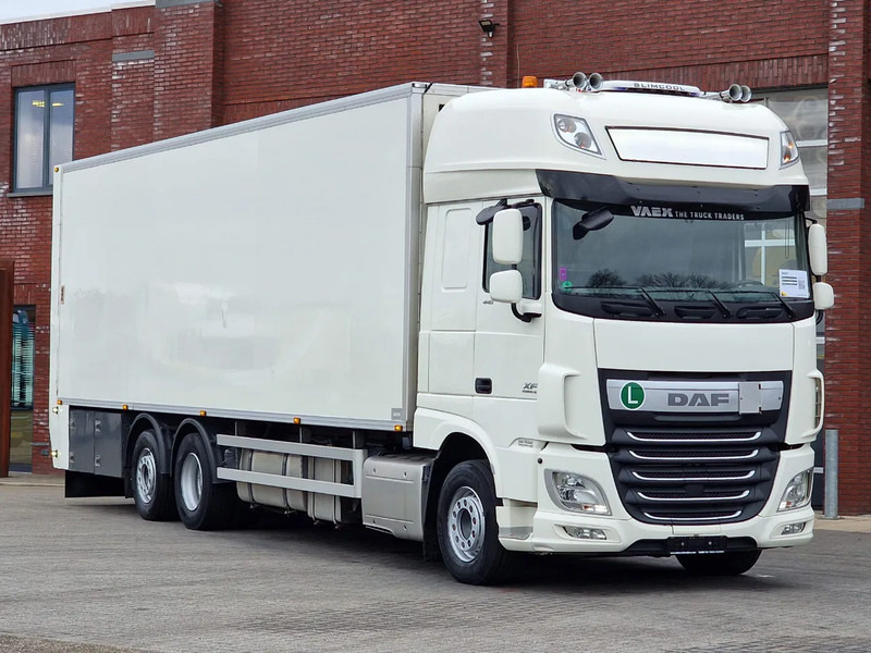 DAF XF 440 SuperSpaceCab 6x2*4 - 2 deck Closed Livestock - 40M2 - Filtersystem - Tiertransporter LKW: das Bild 1 DAF XF 440 SuperSpaceCab 6x2*4 - 2 deck Closed Livestock - 40M2 - Filtersystem - Tiertransporter LKW: das Bild 1