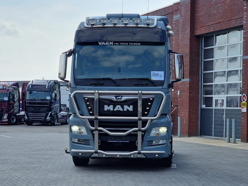 MAN TGX 18.580 4x2 XL - Retarder - PTO/Hydraulic - Night clima - Full spoiler - Alloy wheels - Sattelzugmaschine: das Bild 2 MAN TGX 18.580 4x2 XL - Retarder - PTO/Hydraulic - Night clima - Full spoiler - Alloy wheels - Sattelzugmaschine: das Bild 2