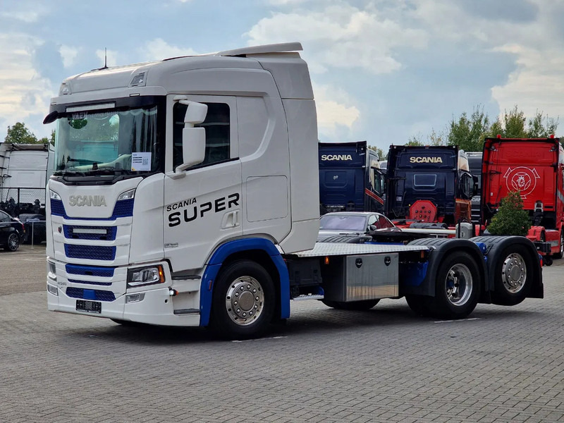 Scania R540 NGS 6x2 - Retarder - Full air - 3.95 WB - Custom interior - Sattelzugmaschine: das Bild 3 Scania R540 NGS 6x2 - Retarder - Full air - 3.95 WB - Custom interior - Sattelzugmaschine: das Bild 3