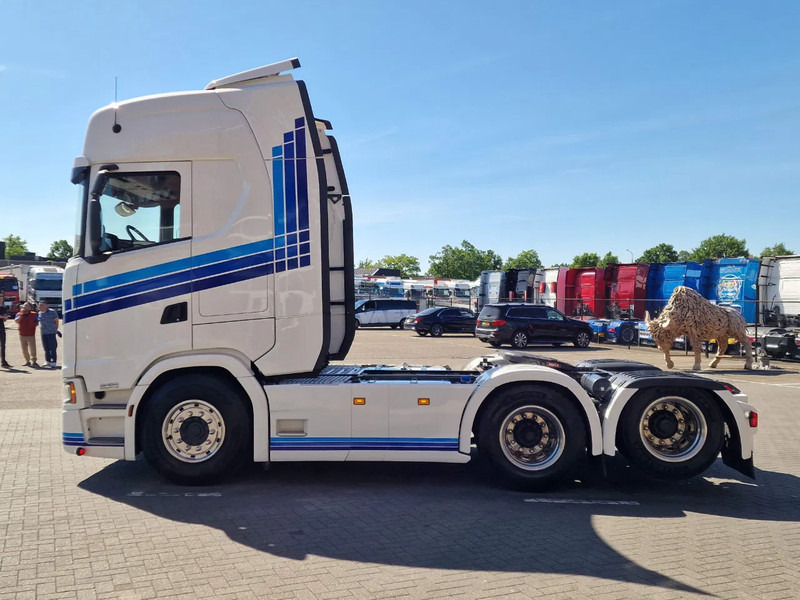Scania S500 NGS Highline 6x2 - Retarder - Full air - Leather - Led - 2x tank - Sattelzugmaschine: das Bild 4 Scania S500 NGS Highline 6x2 - Retarder - Full air - Leather - Led - 2x tank - Sattelzugmaschine: das Bild 4