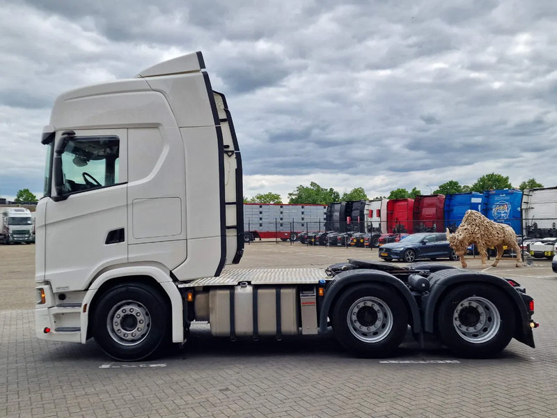 Scania S540 NGS Highline 6x4 - Retarder - Full air - Leather - Led - Fridge - TV - Sattelzugmaschine: das Bild 4 Scania S540 NGS Highline 6x4 - Retarder - Full air - Leather - Led - Fridge - TV - Sattelzugmaschine: das Bild 4