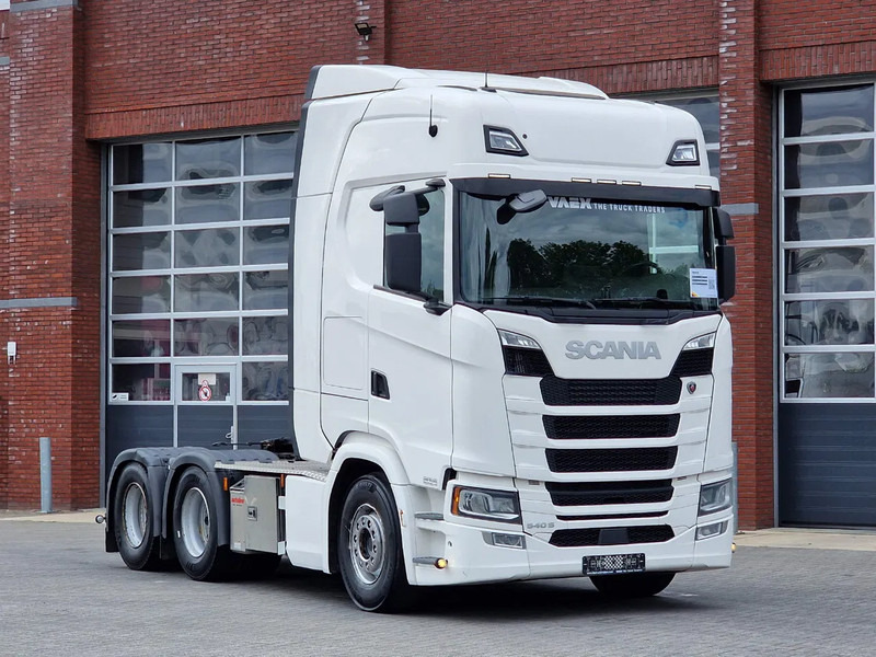 Scania S540 NGS Highline 6x4 - Retarder - Full air - Leather - Led - Fridge - TV - Sattelzugmaschine: das Bild 1 Scania S540 NGS Highline 6x4 - Retarder - Full air - Leather - Led - Fridge - TV - Sattelzugmaschine: das Bild 1