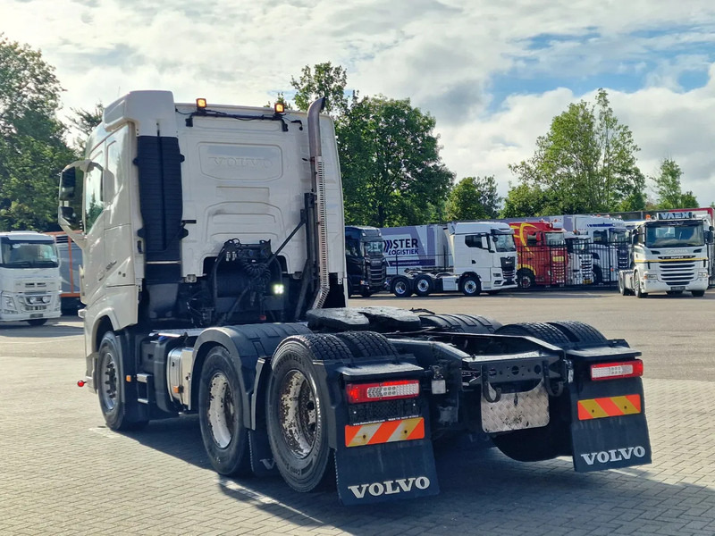 Volvo FH 13.500 6x2 - Retarder - Full air - 3.20 WB - Leather - Sattelzugmaschine: das Bild 5 Volvo FH 13.500 6x2 - Retarder - Full air - 3.20 WB - Leather - Sattelzugmaschine: das Bild 5