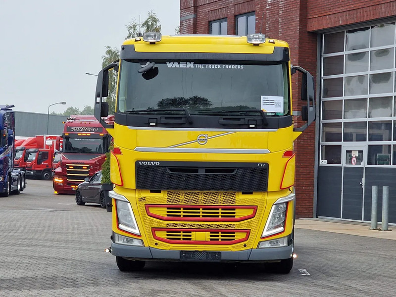Volvo FH 13.500 6x4 - Lift axle - PTO/Hydraulic - Full air - Navi - - Sattelzugmaschine: das Bild 2 Volvo FH 13.500 6x4 - Lift axle - PTO/Hydraulic - Full air - Navi - - Sattelzugmaschine: das Bild 2