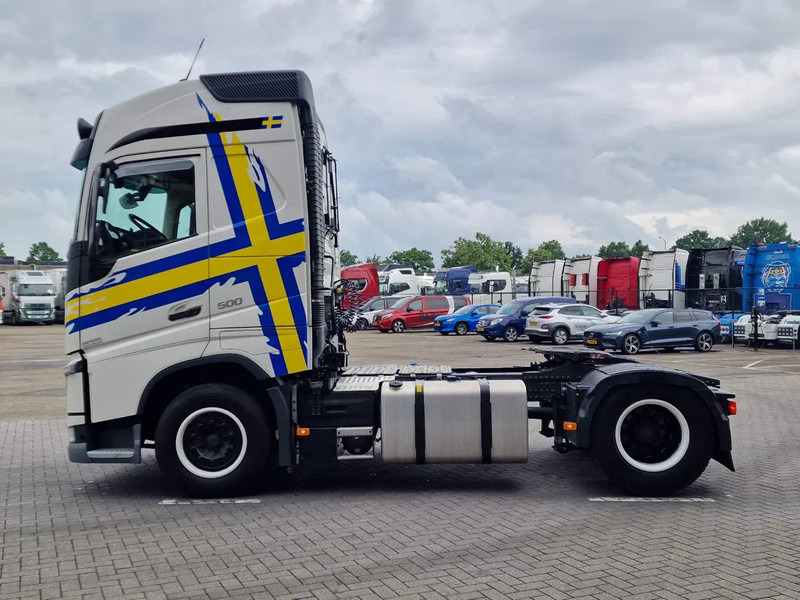 Volvo FH 13.500 Globetrotter 4x2 - I parkcool - Full air - Low KM 347Tkm - Fridge - Sattelzugmaschine: das Bild 5 Volvo FH 13.500 Globetrotter 4x2 - I parkcool - Full air - Low KM 347Tkm - Fridge - Sattelzugmaschine: das Bild 5