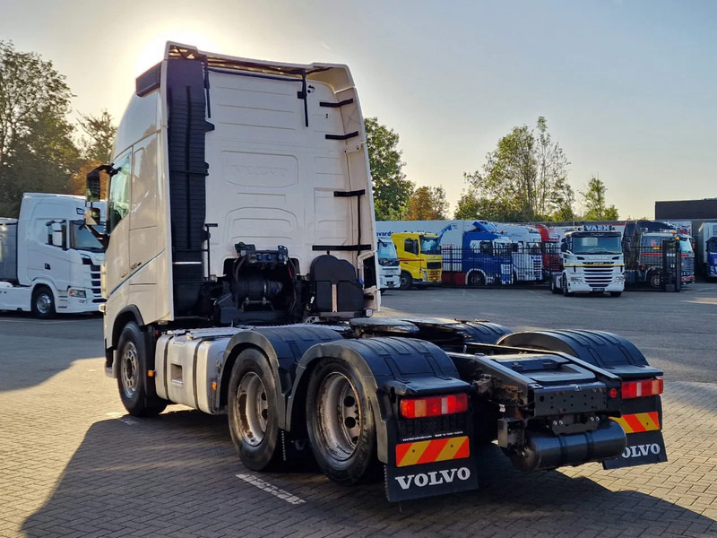 Volvo FH 13.500 Globetrotter XL 6x2 - Full air - 3.20 WB - MA VIN - Low KM - Leather - Sattelzugmaschine: das Bild 5 Volvo FH 13.500 Globetrotter XL 6x2 - Full air - 3.20 WB - MA VIN - Low KM - Leather - Sattelzugmaschine: das Bild 5