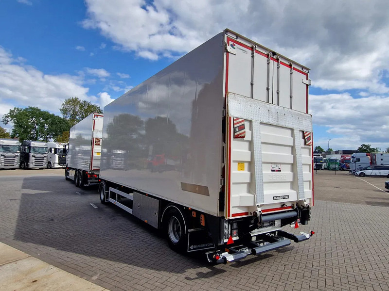 Scania R500 NGS 6x2*4 BussBygg Thermoking T-1000R frigo + 2020 HFR BussBygg trailer Thermoking T-1000R - Loadlift - Isotherm LKW: das Bild 5 Scania R500 NGS 6x2*4 BussBygg Thermoking T-1000R frigo + 2020 HFR BussBygg trailer Thermoking T-1000R - Loadlift - Isotherm LKW: das Bild 5