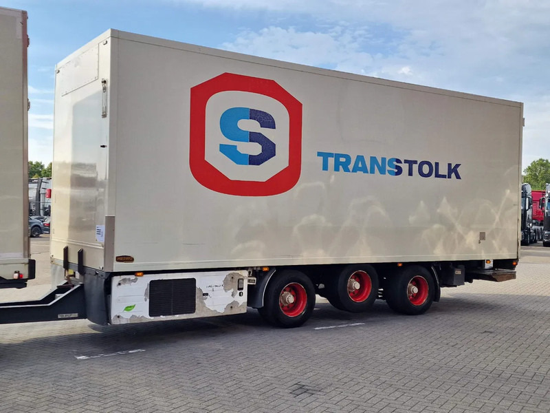 Kühlkoffer LKW Scania R580 Topline 6x2*4 Frigo + Burg trailer - Retarder - Steering axle - Night clima: das Bild 14 Kühlkoffer LKW Scania R580 Topline 6x2*4 Frigo + Burg trailer - Retarder - Steering axle - Night clima: das Bild 14