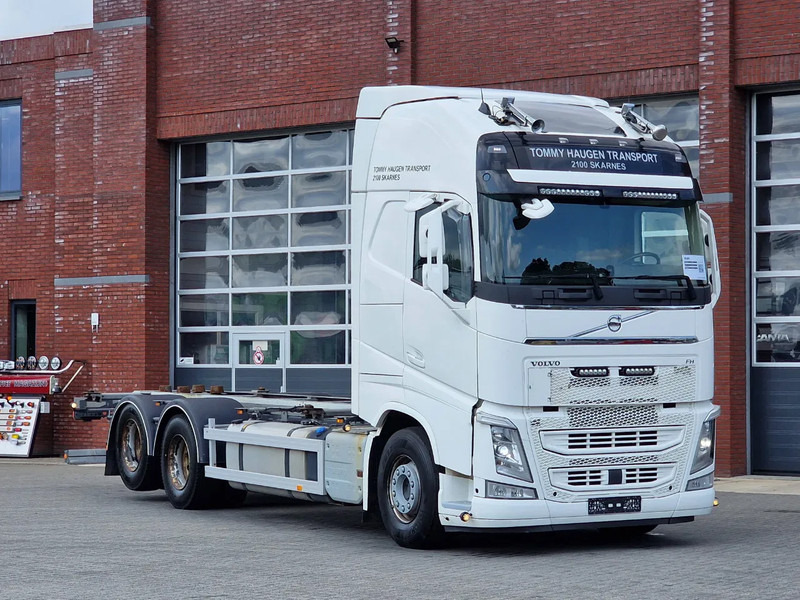 Volvo FH 13.500 Globetrotter XL 6x2 - BDF - Retarder - I parkcool - Full air - 4.90 WB - Containerwagen/ Wechselfahrgestell LKW: das Bild 1 Volvo FH 13.500 Globetrotter XL 6x2 - BDF - Retarder - I parkcool - Full air - 4.90 WB - Containerwagen/ Wechselfahrgestell LKW: das Bild 1