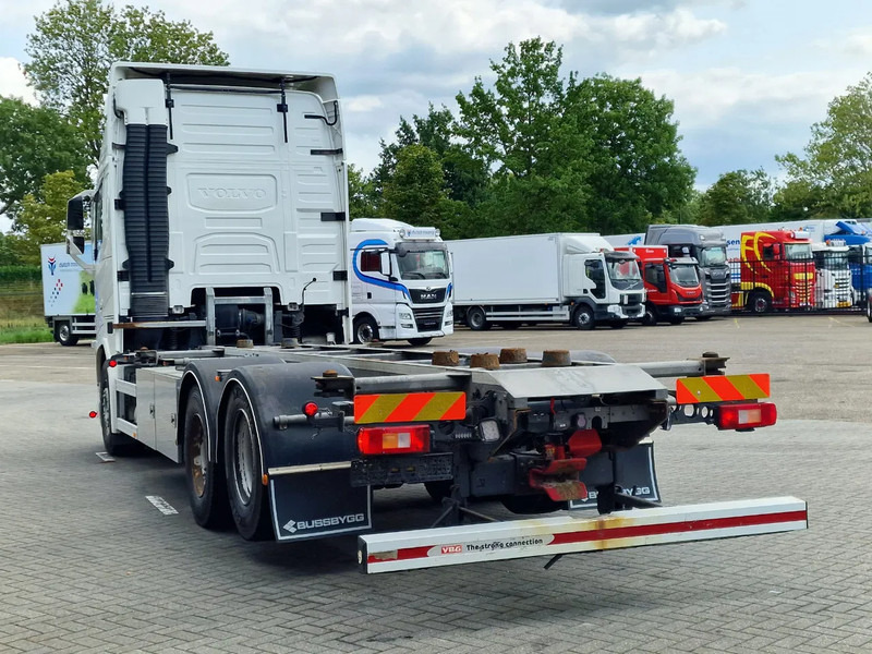 Volvo FH 13.500 Globetrotter XL 6x2 - BDF - Retarder - I parkcool - Full air - 4.90 WB - Containerwagen/ Wechselfahrgestell LKW: das Bild 5 Volvo FH 13.500 Globetrotter XL 6x2 - BDF - Retarder - I parkcool - Full air - 4.90 WB - Containerwagen/ Wechselfahrgestell LKW: das Bild 5