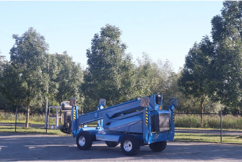 Dino 240 RXT | 24 METER | 215 KG - Gelenkarmbühne: das Bild 3 Dino 240 RXT | 24 METER | 215 KG - Gelenkarmbühne: das Bild 3
