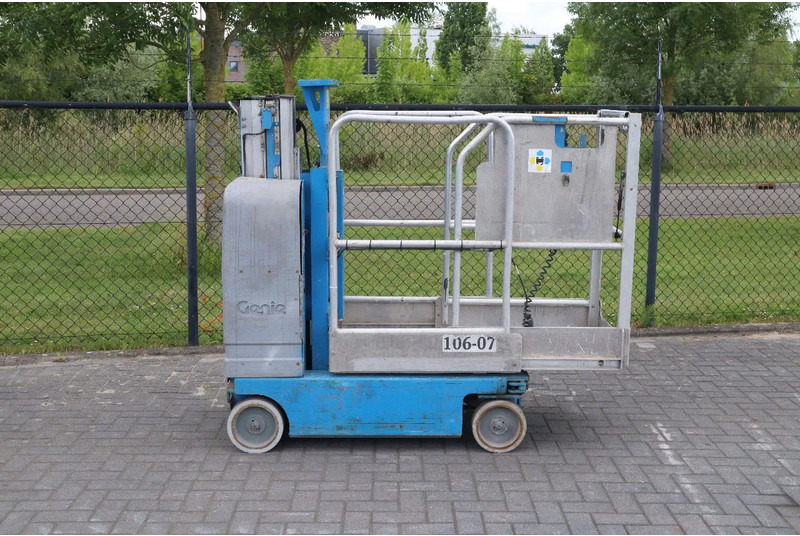 Genie GR-12 | 5.45 METER | 227 KG | MULTIPLE UNITS - Arbeitsbühne: das Bild 4 Genie GR-12 | 5.45 METER | 227 KG | MULTIPLE UNITS - Arbeitsbühne: das Bild 4