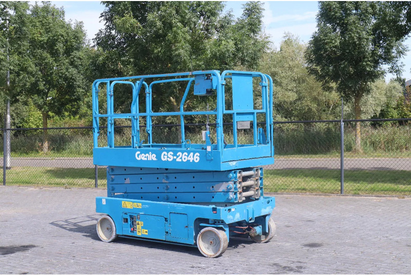 Genie GS-2646 | 10 METER | 454 KG - Scherenbühne: das Bild 2 Genie GS-2646 | 10 METER | 454 KG - Scherenbühne: das Bild 2