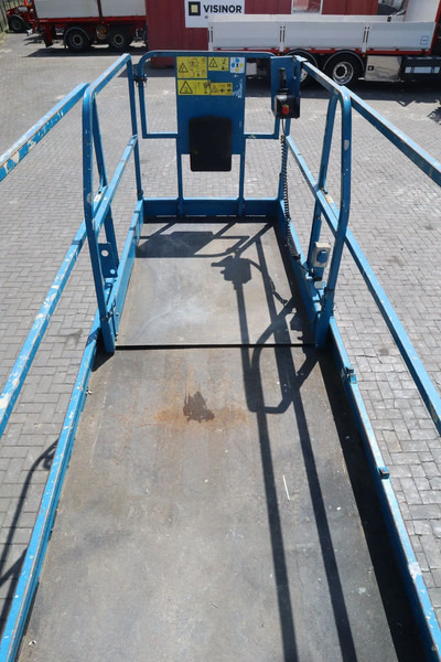 Scherenbühne Genie GS-3246 | 12 METER | 318 KG: das Bild 13
