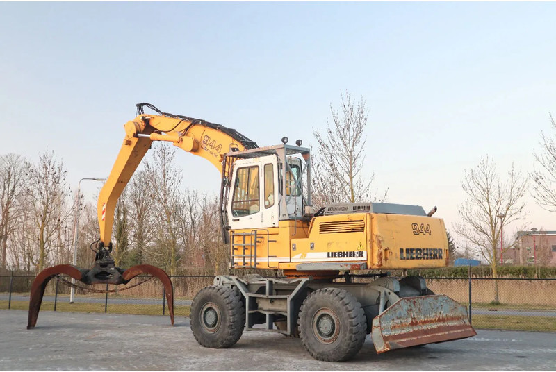 Liebherr A944 B HD | LOG GRAPPLE | HOLZGREIFER | TIMBER - Umschlagbagger: das Bild 3 Liebherr A944 B HD | LOG GRAPPLE | HOLZGREIFER | TIMBER - Umschlagbagger: das Bild 3