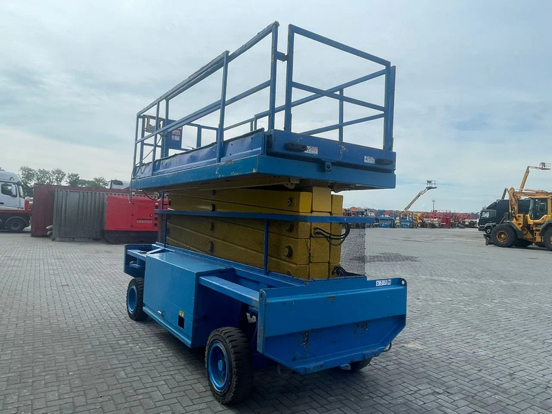 Liftlux SL172-18E2WD | 19.2 METER | NOT WORKING - Scherenbühne: das Bild 5 Liftlux SL172-18E2WD | 19.2 METER | NOT WORKING - Scherenbühne: das Bild 5