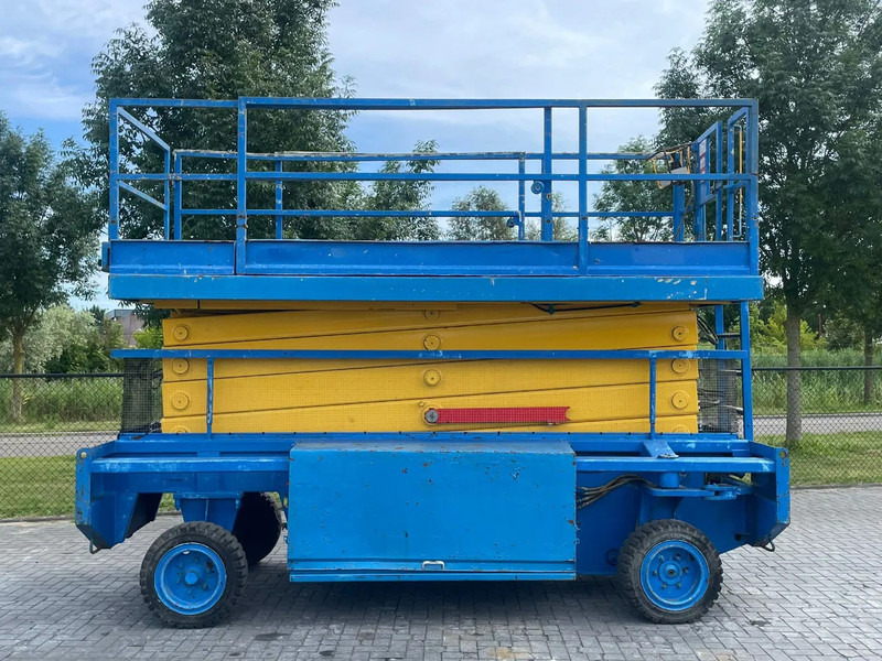 Liftlux SL172-18E2WD | 19.2 METER | NOT WORKING - Scherenbühne: das Bild 1 Liftlux SL172-18E2WD | 19.2 METER | NOT WORKING - Scherenbühne: das Bild 1