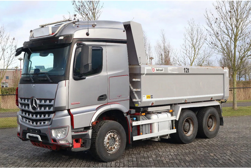 Mercedes-Benz Arocs 2658 2858 | 6X4 | ENGINE PROBLEM EURO 6 | RETARDER - Kipper: das Bild 1 Mercedes-Benz Arocs 2658 2858 | 6X4 | ENGINE PROBLEM EURO 6 | RETARDER - Kipper: das Bild 1