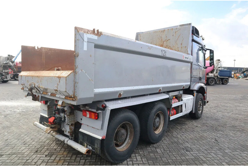 Mercedes-Benz Arocs 2658 2858 | 6X4 | ENGINE PROBLEM EURO 6 | RETARDER - Kipper: das Bild 5 Mercedes-Benz Arocs 2658 2858 | 6X4 | ENGINE PROBLEM EURO 6 | RETARDER - Kipper: das Bild 5