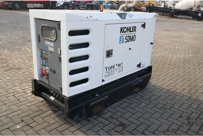 Stromgenerator SDMO R44C3 | 44 KVA | GOOD WORKING: das Bild 5