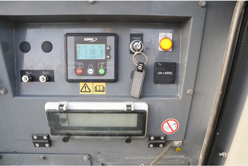Stromgenerator SDMO R44C3 | 44 KVA | GOOD WORKING: das Bild 8