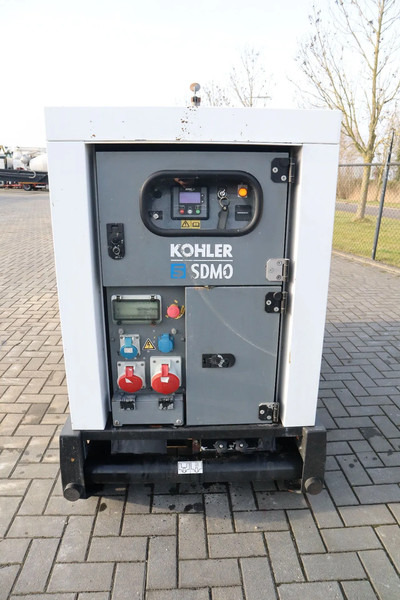 Stromgenerator SDMO R44C3 | 44 KVA | GOOD WORKING: das Bild 6