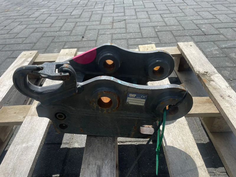 SMP S30 | HALF-AUTO QUICK COUPLER | SNELWISSEL | VOLVO EC18 - Abbruchschere für Baumaschine: das Bild 5 SMP S30 | HALF-AUTO QUICK COUPLER | SNELWISSEL | VOLVO EC18 - Abbruchschere für Baumaschine: das Bild 5