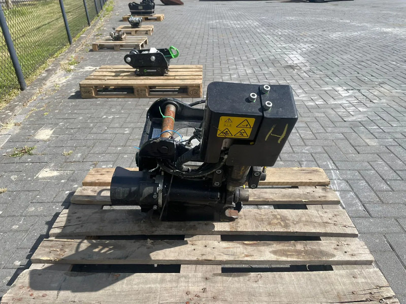 STEELWRIST STEELWRIST X06 S40 | TILT ROTATOR | VLS | FPL | RF | NEW / UNUSED - Tiltrotator für Baumaschine: das Bild 4 STEELWRIST STEELWRIST X06 S40 | TILT ROTATOR | VLS | FPL | RF | NEW / UNUSED - Tiltrotator für Baumaschine: das Bild 4