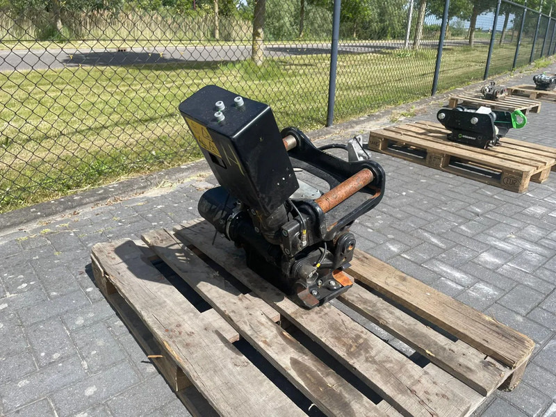STEELWRIST STEELWRIST X06 S40 | TILT ROTATOR | VLS | FPL | RF | NEW / UNUSED - Tiltrotator für Baumaschine: das Bild 3 STEELWRIST STEELWRIST X06 S40 | TILT ROTATOR | VLS | FPL | RF | NEW / UNUSED - Tiltrotator für Baumaschine: das Bild 3