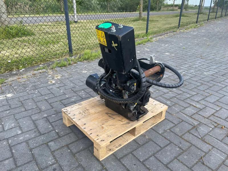 STEELWRIST X06 S40 | TILT ROTATOR | VLS | FPL | RF | NEW / UNUSED - Tiltrotator für Baumaschine: das Bild 3 STEELWRIST X06 S40 | TILT ROTATOR | VLS | FPL | RF | NEW / UNUSED - Tiltrotator für Baumaschine: das Bild 3