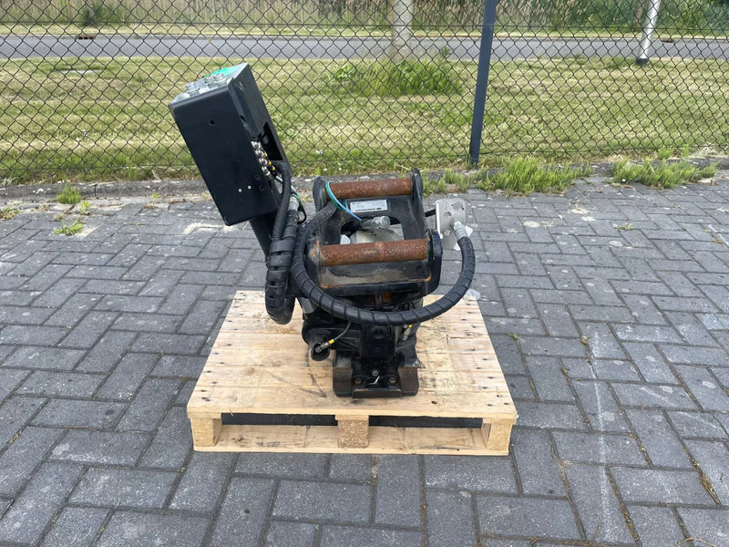 STEELWRIST X06 S40 | TILT ROTATOR | VLS | FPL | RF | NEW / UNUSED - Tiltrotator für Baumaschine: das Bild 2 STEELWRIST X06 S40 | TILT ROTATOR | VLS | FPL | RF | NEW / UNUSED - Tiltrotator für Baumaschine: das Bild 2