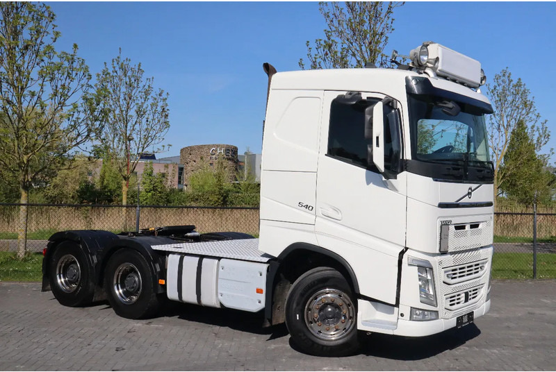 Volvo FH 13.540 6X4 | TANDEM LIFT | RETARDER | BIG AXLES | HYDR. | EURO 6 - Sattelzugmaschine: das Bild 3 Volvo FH 13.540 6X4 | TANDEM LIFT | RETARDER | BIG AXLES | HYDR. | EURO 6 - Sattelzugmaschine: das Bild 3
