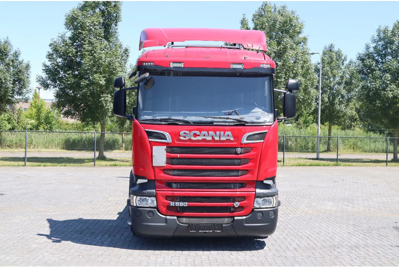 Scania R580 V8 | 6X2 | BDF | RETARDER | TAILLIFT | EURO 6 - Containerwagen/ Wechselfahrgestell LKW: das Bild 2 Scania R580 V8 | 6X2 | BDF | RETARDER | TAILLIFT | EURO 6 - Containerwagen/ Wechselfahrgestell LKW: das Bild 2