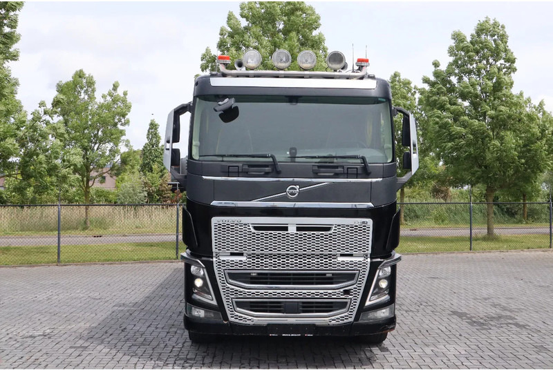 Volvo FH 16.750 | 6X4 | RETARDER | BIG AXLES | EURO 6 - Kipper: das Bild 2 Volvo FH 16.750 | 6X4 | RETARDER | BIG AXLES | EURO 6 - Kipper: das Bild 2