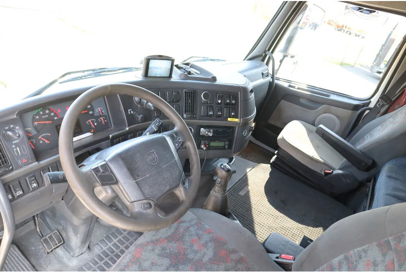 Fahrgestell LKW Volvo FH 460 | 6X2 | MANUAL | BDF | RETARDER | EURO 3: das Bild 14