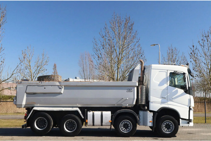 Volvo FH 540 8X4 TANDEMLIFT | BIG AXLES | RETARDER | VDS - Kipper: das Bild 4 Volvo FH 540 8X4 TANDEMLIFT | BIG AXLES | RETARDER | VDS - Kipper: das Bild 4