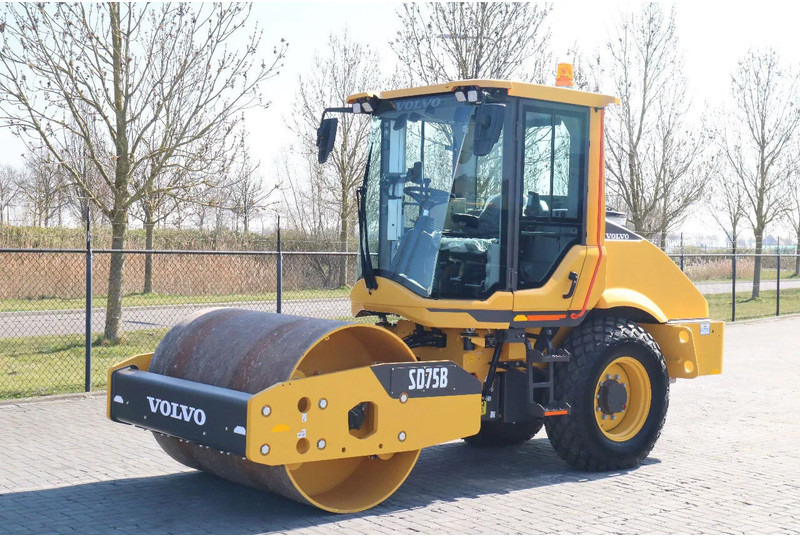 Volvo SD75B | SD 75 B | NEW / UNUSED | 1 YEAR WARRANTY - Straßenwalze: das Bild 2 Volvo SD75B | SD 75 B | NEW / UNUSED | 1 YEAR WARRANTY - Straßenwalze: das Bild 2