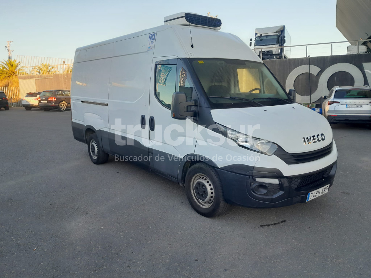 IVECO 35S12 12M3 FRC-X - Koffer Transporter: das Bild 2 IVECO 35S12 12M3 FRC-X - Koffer Transporter: das Bild 2