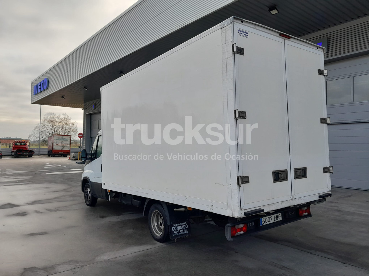 IVECO DAILY 35C16H - Koffer Transporter: das Bild 4 IVECO DAILY 35C16H - Koffer Transporter: das Bild 4