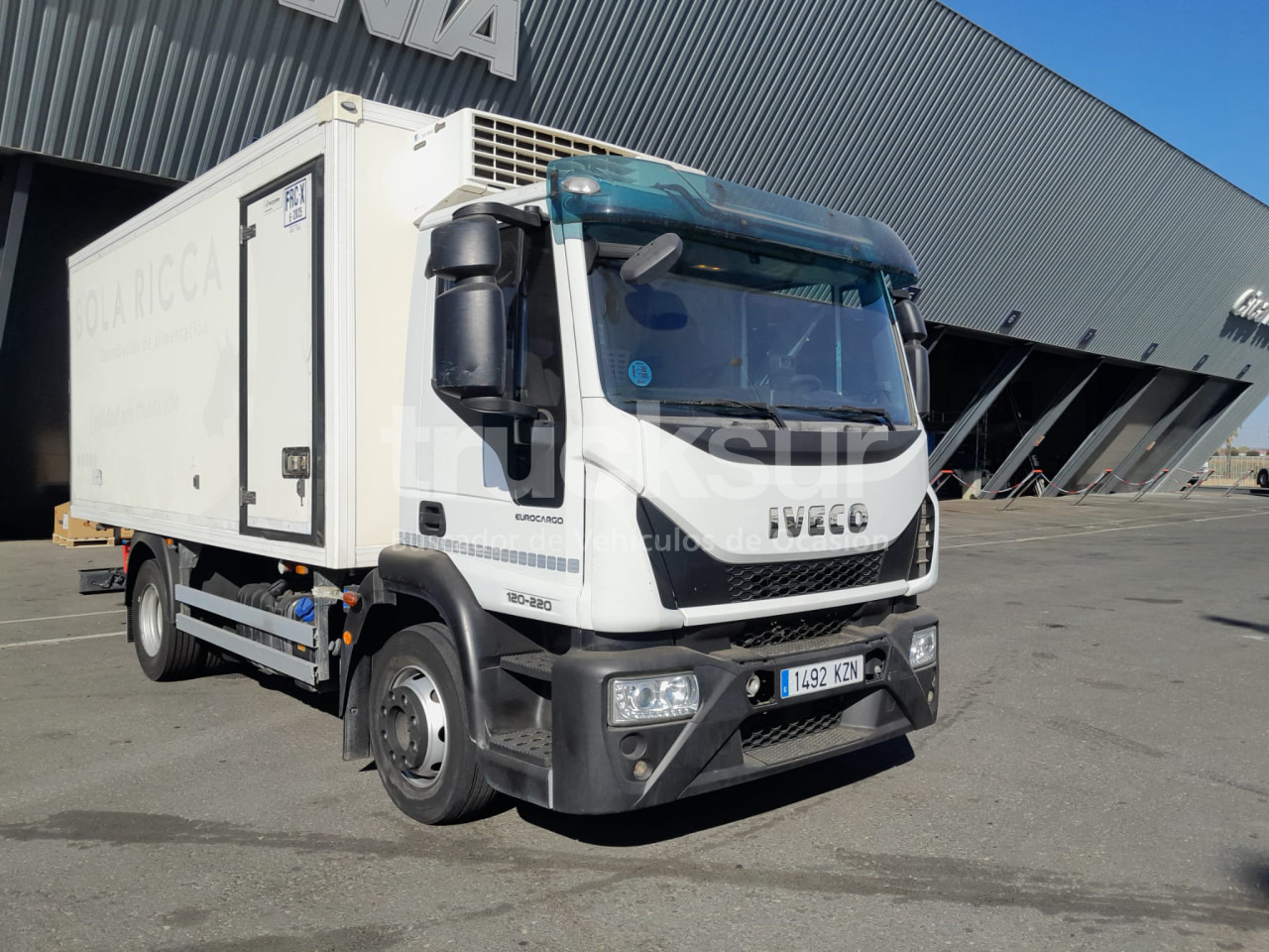 IVECO ML120E22 FRC-X - Koffer LKW: das Bild 1 IVECO ML120E22 FRC-X - Koffer LKW: das Bild 1
