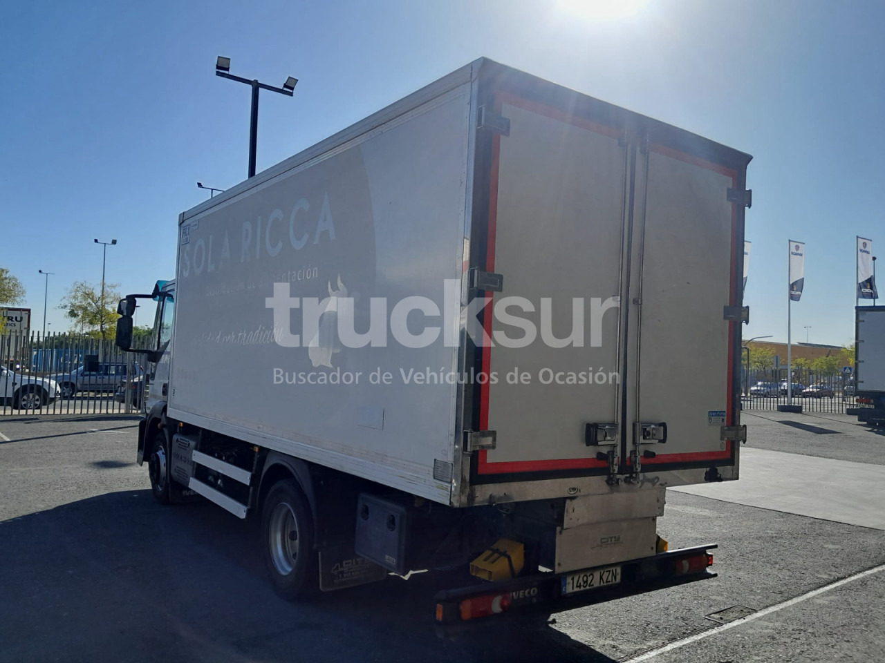 IVECO ML120E22 FRC-X - Koffer LKW: das Bild 3 IVECO ML120E22 FRC-X - Koffer LKW: das Bild 3