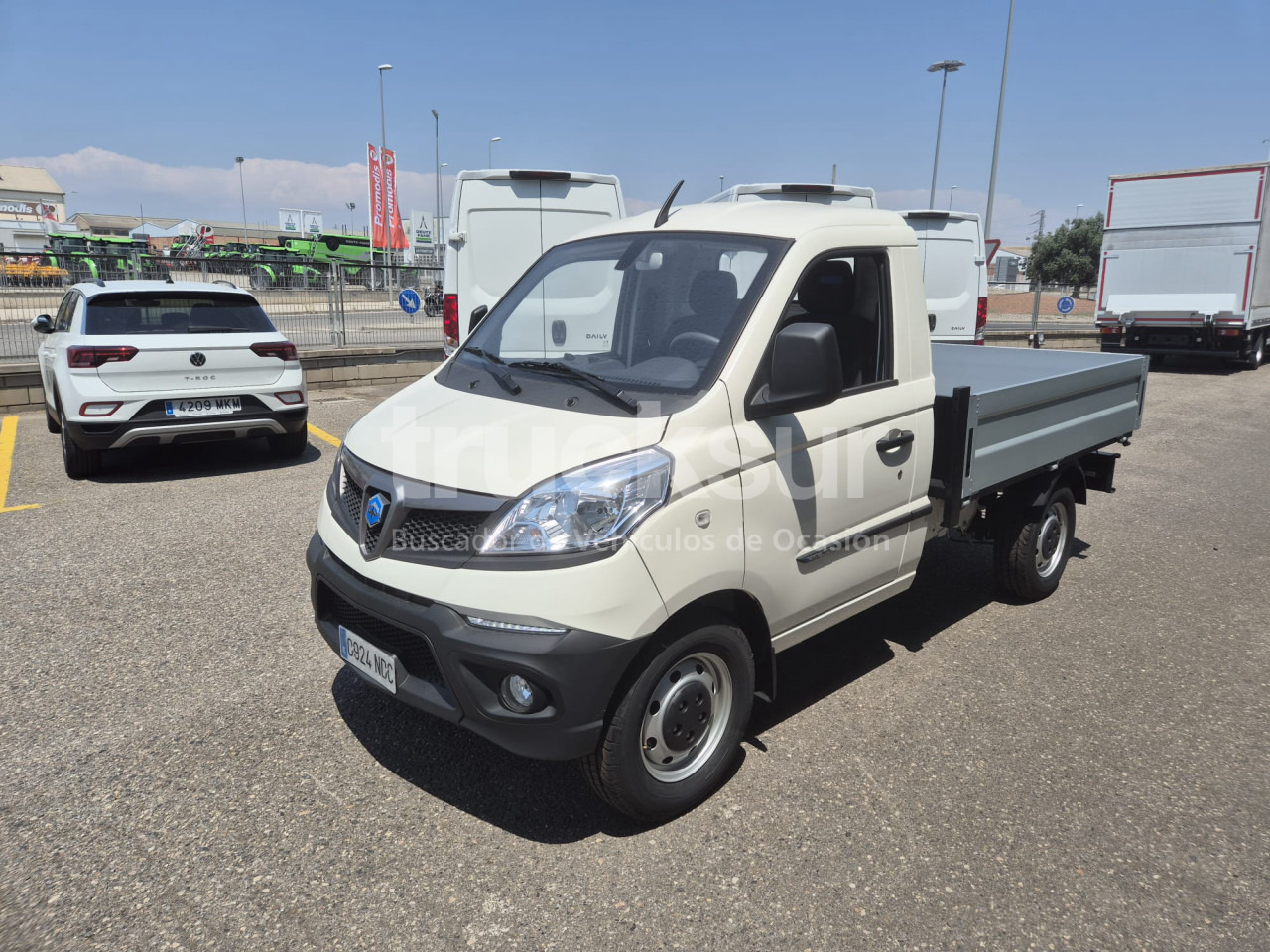 IVECO PIAGGIO PORTER 1.5I LONG RANGE - Pritsche Transporter: das Bild 2 IVECO PIAGGIO PORTER 1.5I LONG RANGE - Pritsche Transporter: das Bild 2