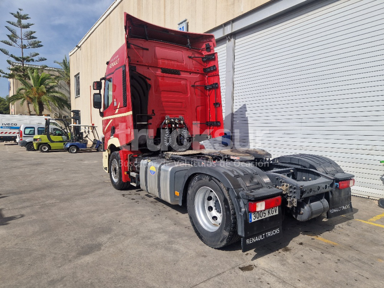 RENAULT T440 - Sattelzugmaschine: das Bild 4 RENAULT T440 - Sattelzugmaschine: das Bild 4