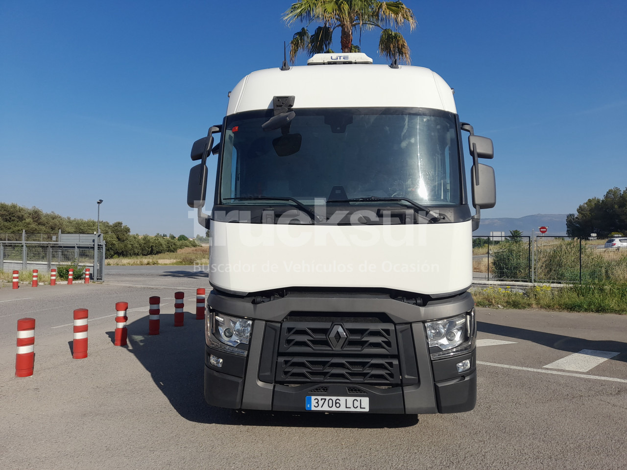 RENAULT T480 SLEEPER CAB - Sattelzugmaschine: das Bild 4 RENAULT T480 SLEEPER CAB - Sattelzugmaschine: das Bild 4