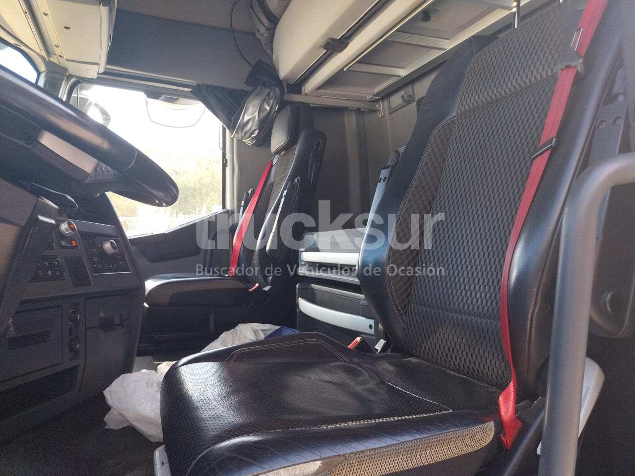 Sattelzugmaschine RENAULT T520 6X2*4 SLEEPER CAB: das Bild 17 Sattelzugmaschine RENAULT T520 6X2*4 SLEEPER CAB: das Bild 17